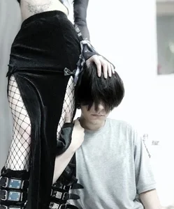 GraypacLive: Arina and Mihail (old version) ( 3 фото)