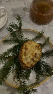 MelissaMelrey travel Gambar 2