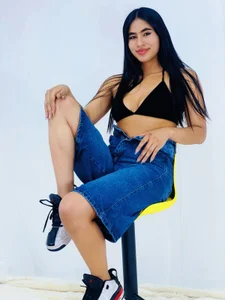 Miaa_Davis_ Ven Follow зображення 2