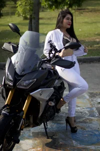 JuliaDawson_ 💖 Pic 8