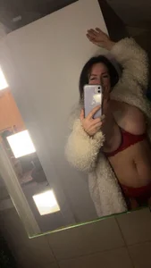 SassyladyのWhite fur coat for the boysの 4枚の写真