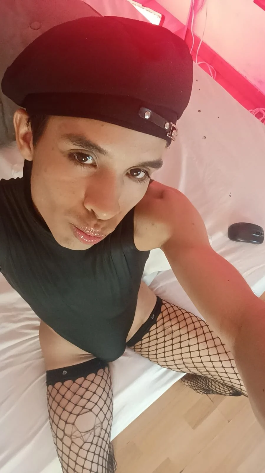 Трендове зображення  6223 Lean_Bboy