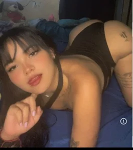 cataleyaRuiz23“If you’re going to look at me, look at me carefully🥴😈 Bild