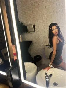 Vicky_luxe 😈 Poză 9