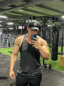 Regan Is Hot de Regansmiths  4 photos