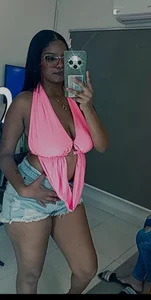 vanessa_wild2 Public Pic 7