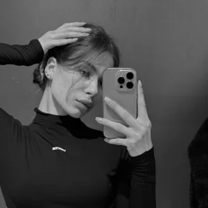 Public od EastLuna  snímek