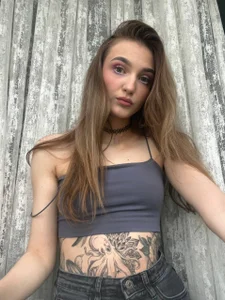 Alisha_Green Public صورة واحدة|Alisha_Green Public صورتان|Alisha_Green Public  5 صور|Alisha_Green Public  5 صورة