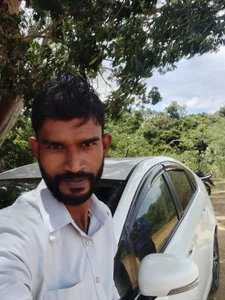 new1 de GuyAloneLk  photos