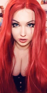 christinaXXX Public Pic 8