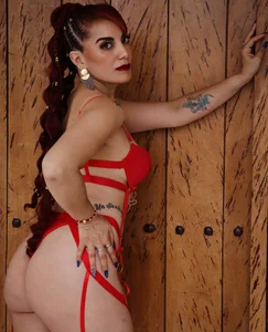 zzoe_ sensuality without limits...only for your eyes💞🍒 Bilde