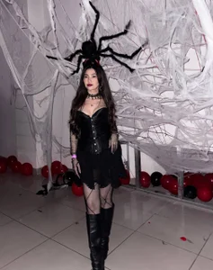 Miss_Iris69 my Halloween evening👻🎃 Foto 3