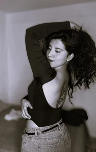 byanabrown Black and white girl Pic