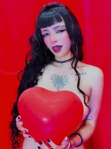 Samantha_Smiithの🖤🖤の 5枚の写真