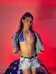 TiffValentinee_のFourth of Juicy ❤の枚の写真