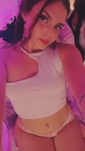 KIMAPRIL My hot feet and ass availables for be fucked🔥 Foto 3