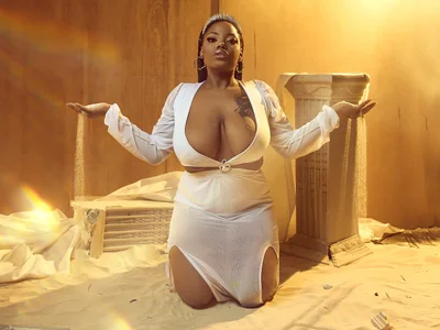 Zdjęcia SheilaCoopers_ Beware of falling into my hypnotic hands:  5