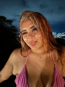 Agatha_humidity big ass Pic 4