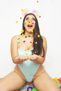 CANDY de daniela_henao  4 photos