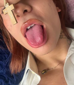 MadisonWood01: Perverse and hot 😈 ( 4 фото)