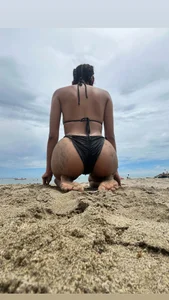 sthephania11の👙☀️🏖️の枚の写真