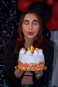 violetasimonz happy birthday to me Pic 2