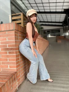 HannahDavis_ ♥ Modern-Day ♥ Foto