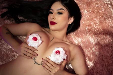 Candy ♥ de OlayaCooper  2 Imagens