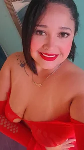 BustyyJuicy_Rs kiss hot Fotka