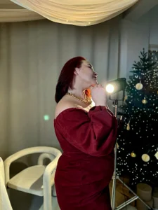 Eleonor_Tess Miss Santa Claus Pic 4