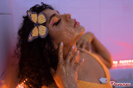 VioletXia_ Art and Humidity Pic