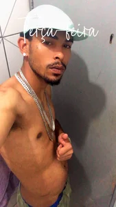 pazterrivel01's Erick Sex Photo 1
