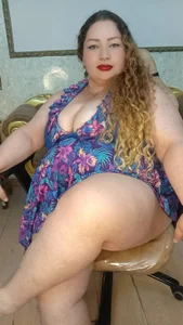 queen_hornyy_ Public Gambar 5
