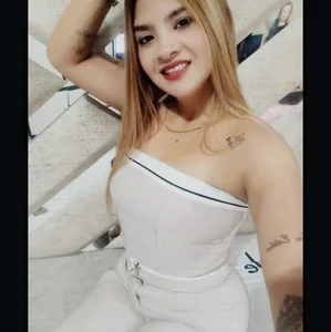 kittyzevee_ Public Pic