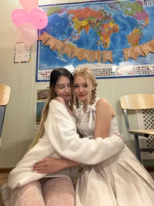 nancy_chancy's Elsa acc: elsawhere🎁🙈 Sex Photo 4