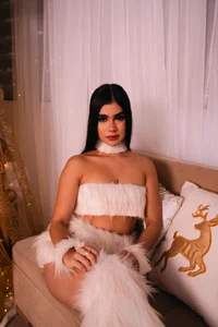 ivonny___: This Christmas, we fuck under the tree. ( фото)