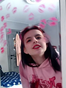 SharaSauer 💝Happy Valentine's day💝 টি ছবি