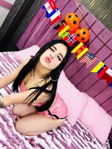 Kendall_Sweet- Public Poză 4