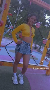 salome_clark Public Pic 3