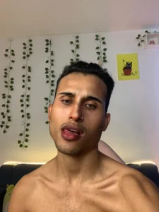 SubmissiveHorny me Pic