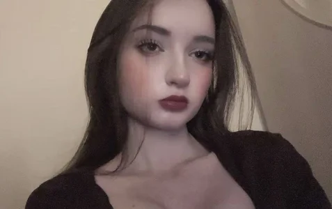 ShennaChiaminto 😋 slika 2