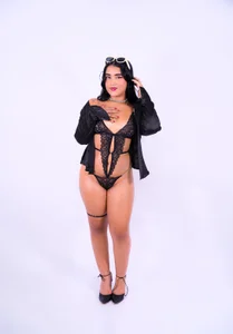 ambar_sky's 💋 Sweet smile, dangerous curves. Sex Photo 1