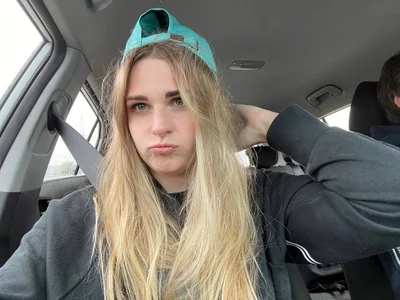 LoriPeterson Public Pic 2