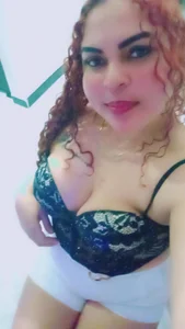 Isabella_WS_ Me<3 Pic