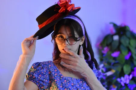 Hotary_Yuko: Alice in Wonderland ( 6 фото)