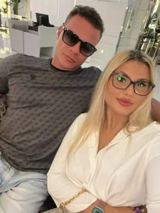 Rabbits_couplee Dubai Lounge Pic 2