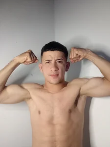 tyler_hot_master Para ti Pic 3