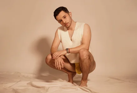 Juan_Castano: A GOOD BOY? ( 3 фото)