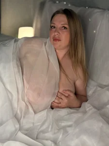 Bare & Soft od CleoXotie  6 snímek