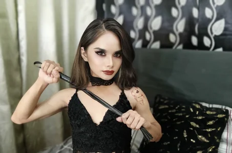 RositaUshvada Public Pic 5